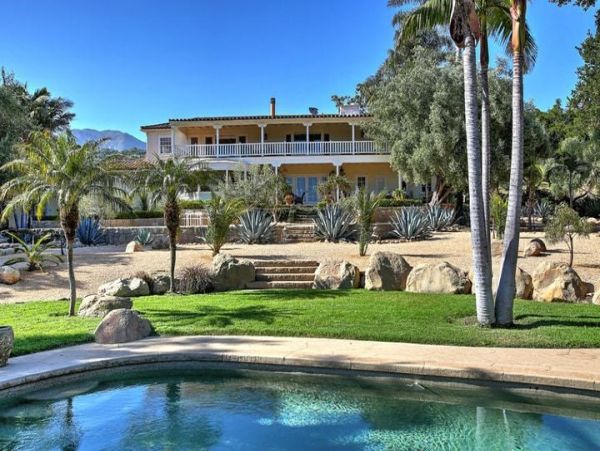 Gorgeous Vacation Ranch plus Cottage in Carpinteria with Pool