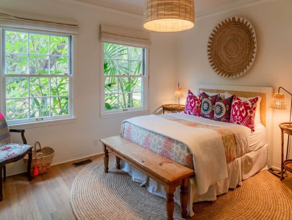 Gorgeous Vacation Ranch plus Cottage in Carpinteria with Pool