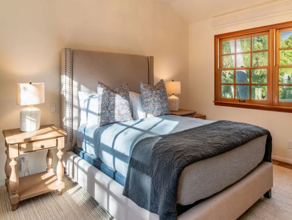Gorgeous Vacation Ranch plus Cottage in Carpinteria with Pool