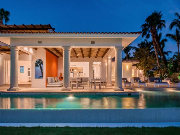 Los Cabos Luxury Villa with 5 Bathroom Plus Den
