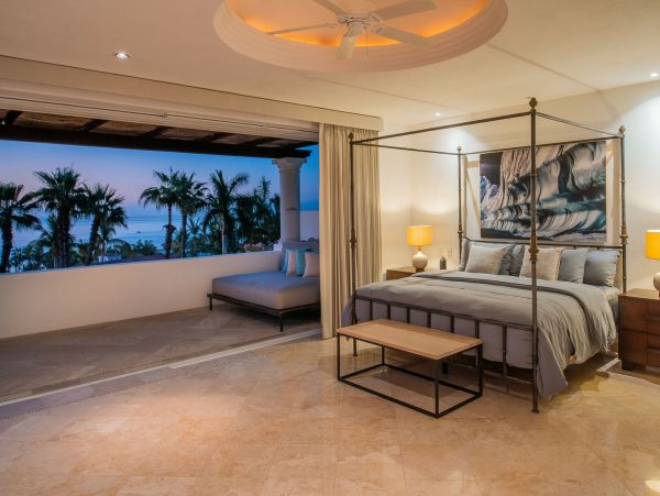Los Cabos Luxury Villa with 5 Bathroom Plus Den