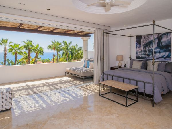 Los Cabos Luxury Villa with 5 Bathroom Plus Den