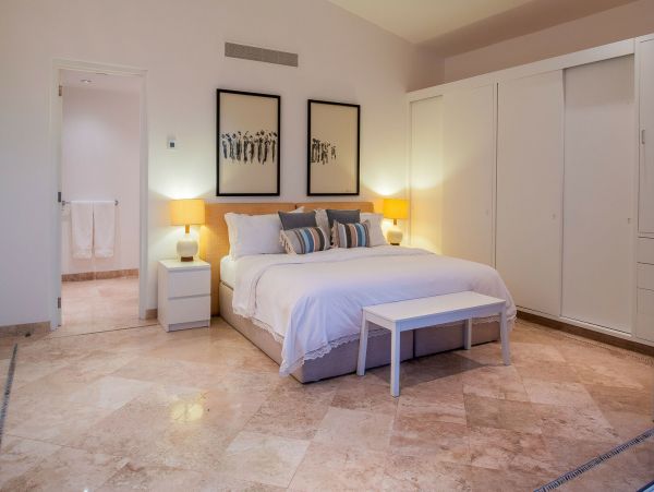 Los Cabos Luxury Villa with 5 Bathroom Plus Den