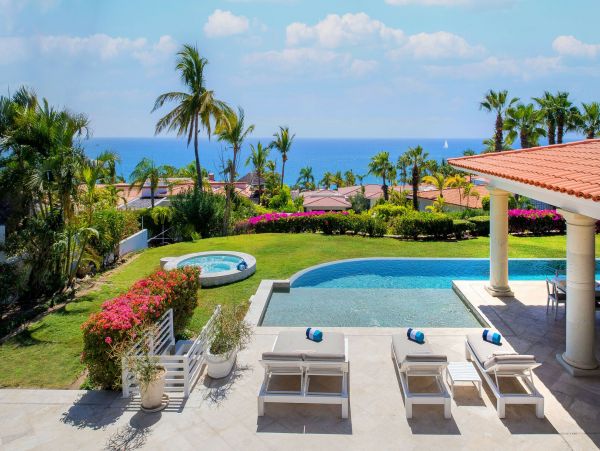 Los Cabos Luxury Villa with 5 Bathroom Plus Den