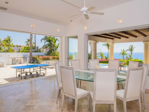 Los Cabos Luxury Villa with 5 Bathroom Plus Den