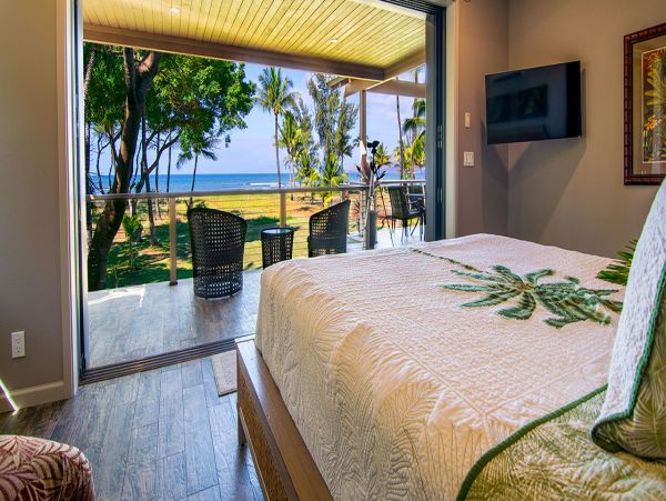 Luxury Beach Estate Maui Main House Guest Residence