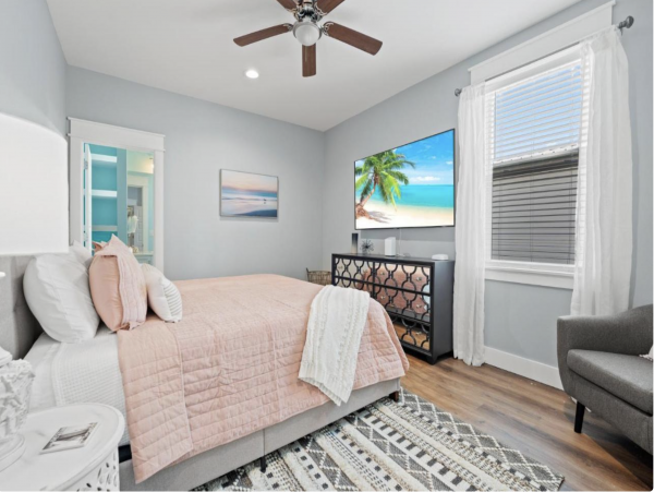 Frangista Beach Eight Bedroom Rental Sleeps 22 Guests!