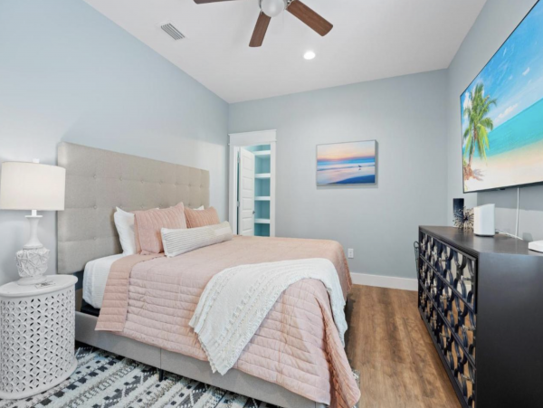 Frangista Beach Eight Bedroom Rental Sleeps 22 Guests!