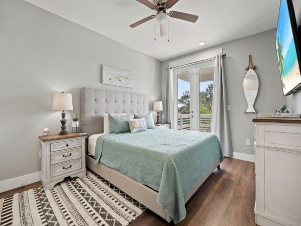 Frangista Beach Eight Bedroom Rental Sleeps 22 Guests!