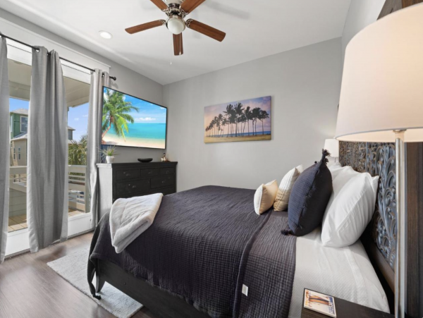 Frangista Beach Eight Bedroom Rental Sleeps 22 Guests!