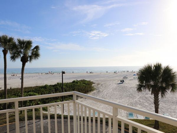 Siesta Key Vacation Condo Two Bedroom On Beach