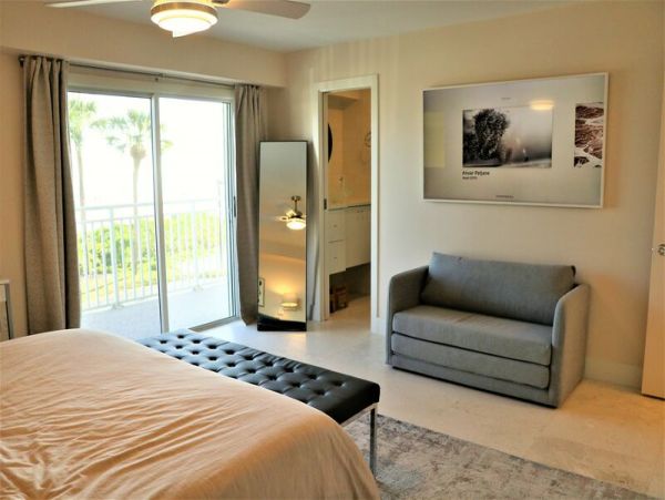 Siesta Key Vacation Condo Two Bedroom On Beach