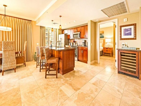 Luxury Vacation Condo in Kaanapali with Great Ocean Views