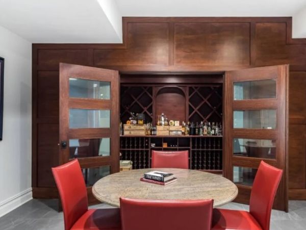 Exceptional Bridgehampton Vacation Rental Eight Bedroom