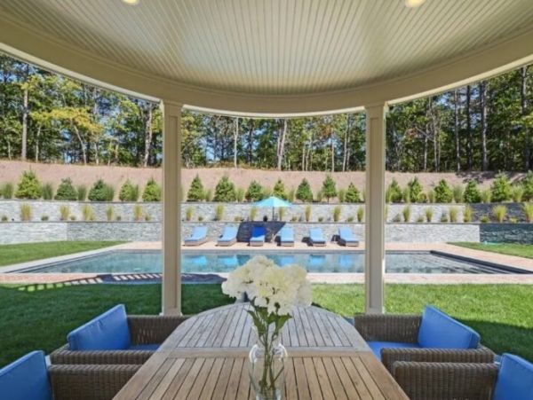 Exceptional Bridgehampton Vacation Rental Eight Bedroom