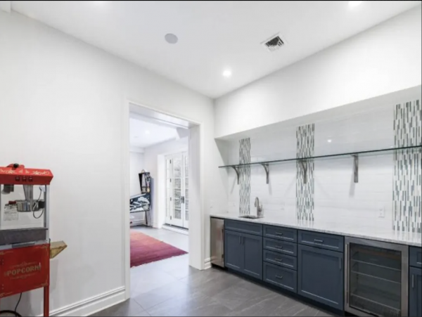 Exceptional Bridgehampton Vacation Rental Eight Bedroom