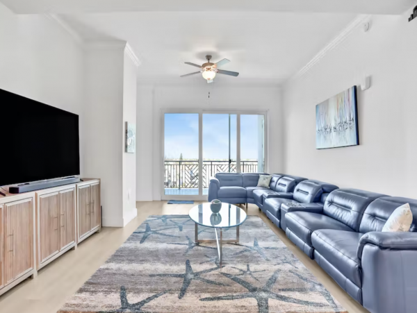 Brand-new Penthouse in Madeira Beach with 4 Bedrooms