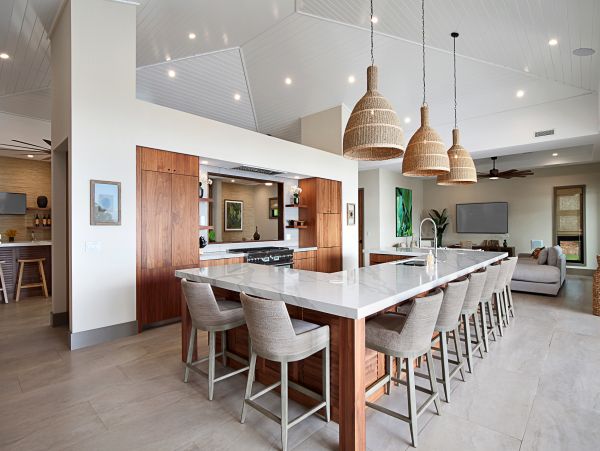 Luxury Kauai Vacation Rental - Six Bedroom Ocean View Villa with Pool & Pickleball