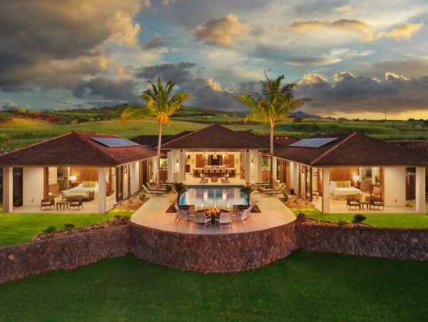 Luxury Kauai Vacation Rental - Six Bedroom Ocean View Villa with Pool & Pickleball