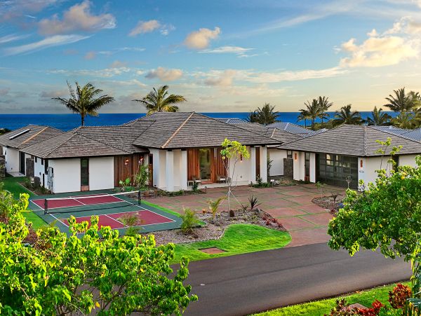 Luxury Kauai Vacation Rental - Six Bedroom Ocean View Villa with Pool & Pickleball