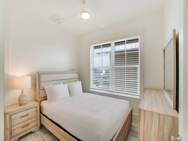 Gulf Front Five Bedroom Vacation Home in Panama City Beach