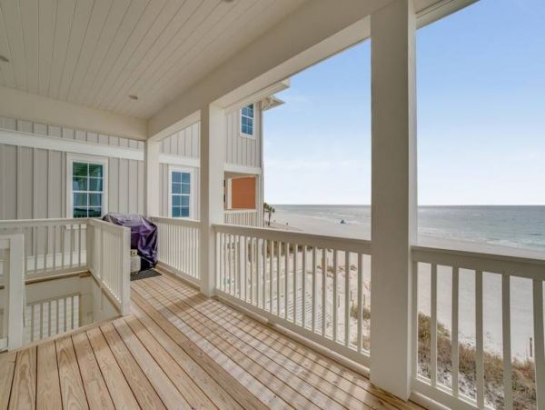 Gulf Front Five Bedroom Vacation Home in Panama City Beach
