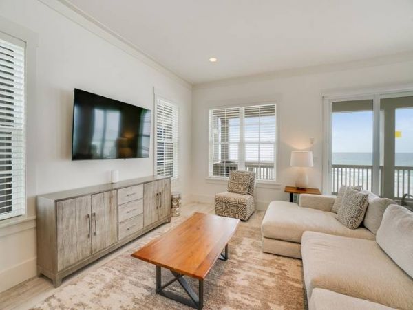 Gulf Front Five Bedroom Vacation Home in Panama City Beach