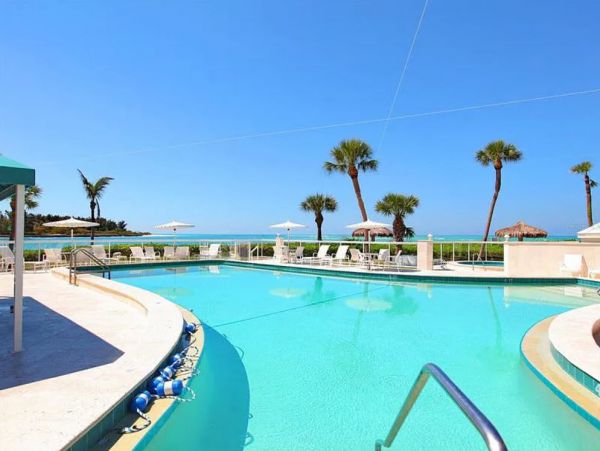 Ocean View Vacation Condo in Longboat Key Sleeps 8 with Dock