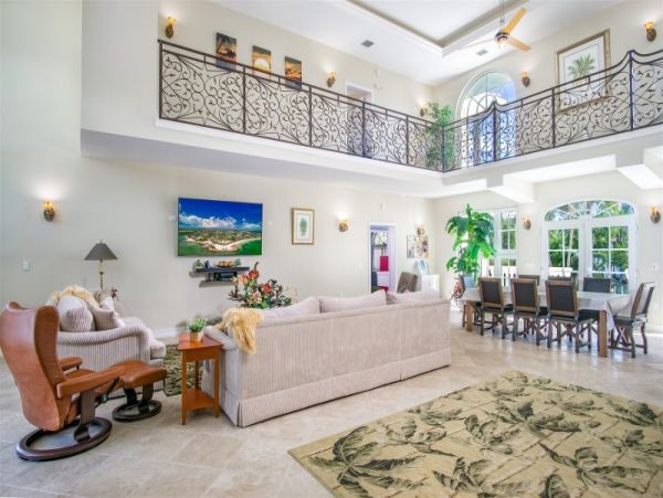 Gorgeous House with 3 Bedrooms and Close to the Beach