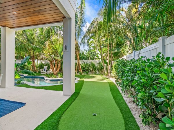 Anna Maria Vacation Home Seven Bedroom