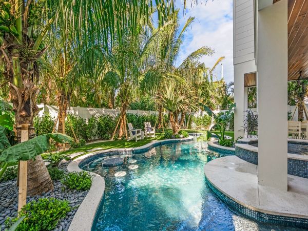Anna Maria Vacation Home Seven Bedroom