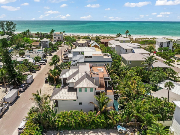 Anna Maria Vacation Home Seven Bedroom