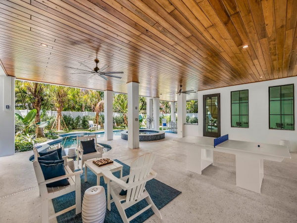 Anna Maria Vacation Home Seven Bedroom