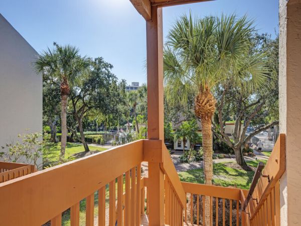 Siesta Key Bayside Condo with views of the Intracoastal waterway