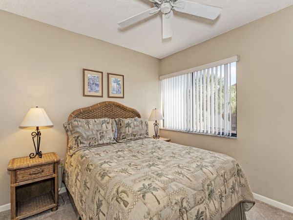 Siesta Key Bayside Condo with views of the Intracoastal waterway