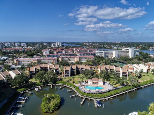 Siesta Key Bayside Condo with views of the Intracoastal waterway
