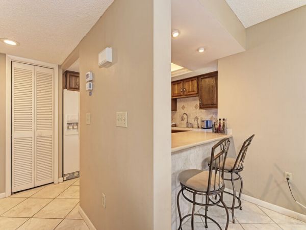 Siesta Key Bayside Condo with views of the Intracoastal waterway