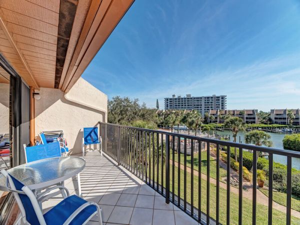 Siesta Key Vacation Condo Two Bedroom