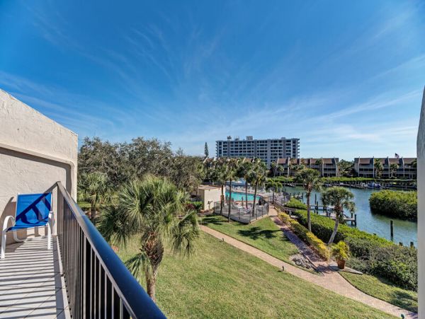 Siesta Key Vacation Condo Two Bedroom