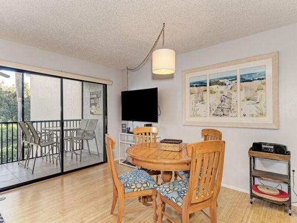 Siesta Key Vacation Two Bedroom Condo Great Amenities