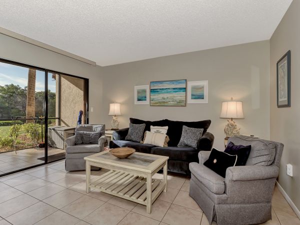 Charming Vacation Condo on the First Floor