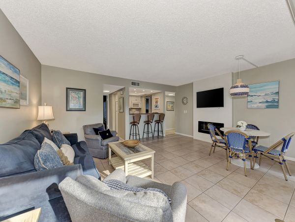 Charming Vacation Condo on the First Floor