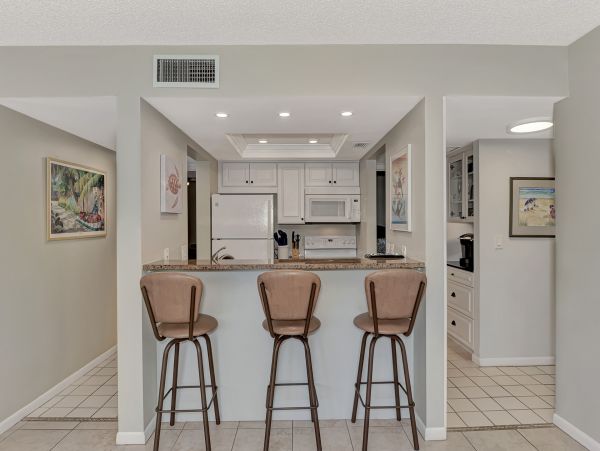 Charming Vacation Condo on the First Floor