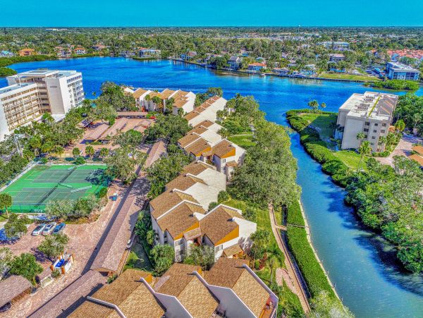 Charming Vacation Condo on the First Floor