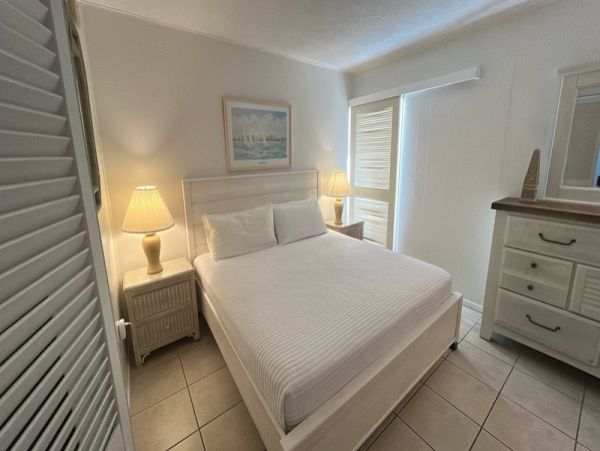 Siesta Key Condo Rental - Sarasota Waterfront Vacation Property