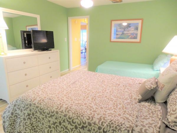 Siesta Key Two Bedroom Vacation Residence