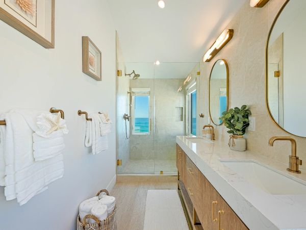 La Jolla Luxury Ocean Front Villa With Five Bedrooms