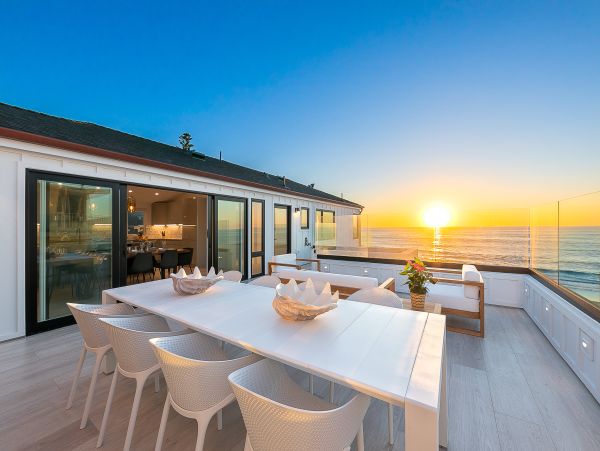 La Jolla Luxury Ocean Front Villa With Five Bedrooms