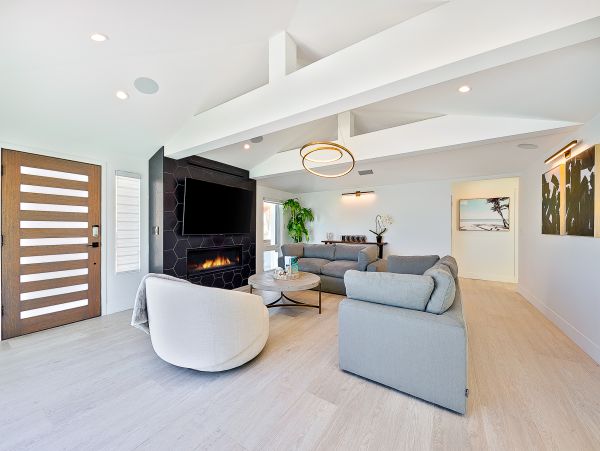 La Jolla Luxury Ocean Front Villa With Five Bedrooms