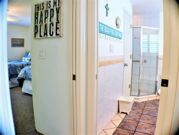 Siesta Key Lovely Beach Rental NEW ARRIVAL